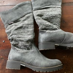 Mukluk tall sweater boot
